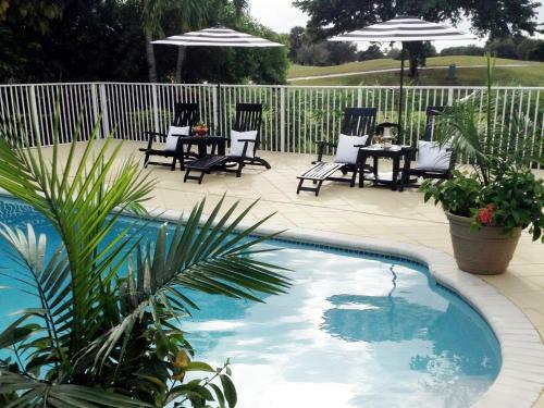 Sunny B Retreat