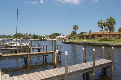 Waterway Two Bedroom Apartment, Unit 211