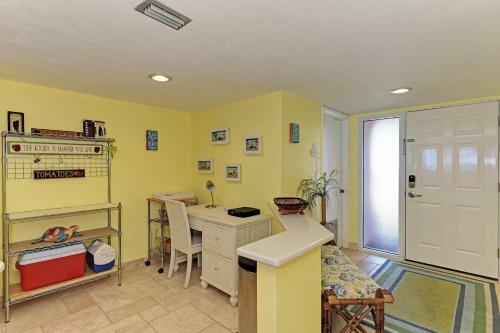 Anna Maria Island Club Unit 18s