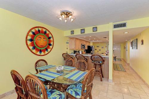 Anna Maria Island Club Unit 18s