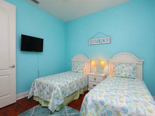 Tropical Daze Upper Home