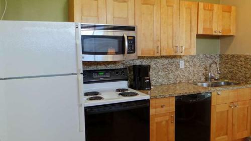 Apartamento Mermaid Manor Bungalow #58561 Duplex