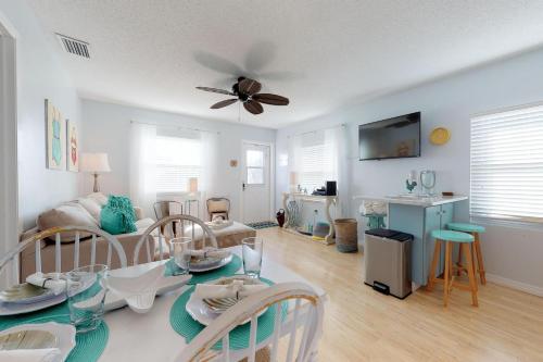 Bay View Inn 202
