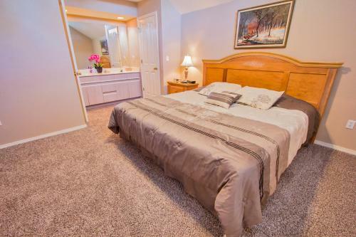 Apartamento Twilight On Taneycomo Condo