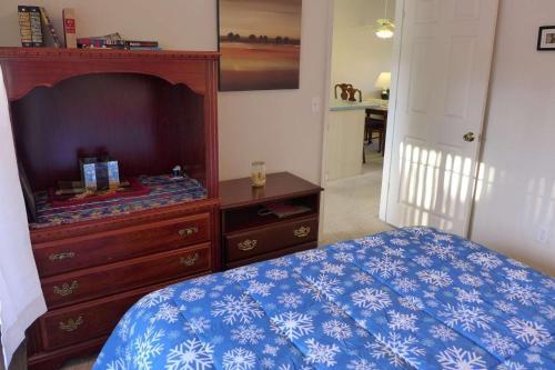 Fall Creek 2bdr Condo (34-29)