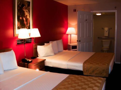 Hotel Branson Surrey Inn