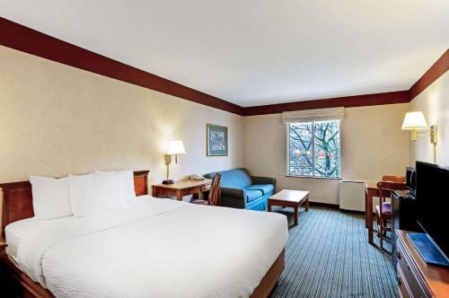 Hotel La Quinta By Wyndham South Burlington
