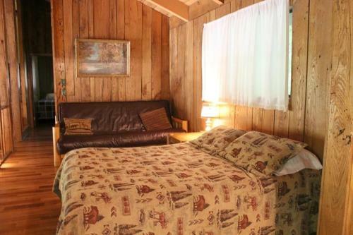 Chestnut Lodge