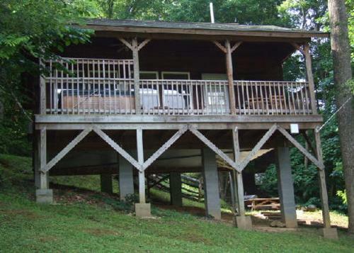 Lodge Nantahala Cabins