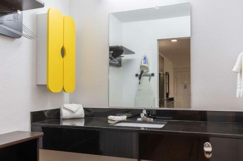 Hotel Studio 6 Bryan, Tx - Texas Avenue