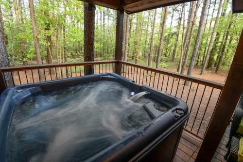 Stumbling Deer Cabin Broken Bow Cabin