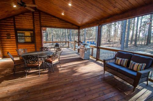 Highland Ridge Broken Bow Cabin