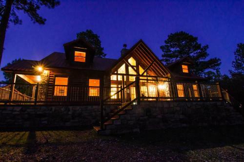 Mountain Breeze Cabin Broken Bow Cabin