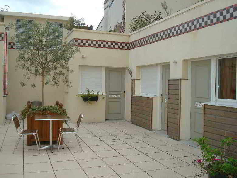Hotel Almoria