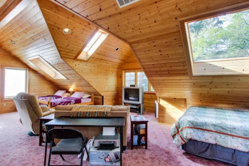 Harrison Loft