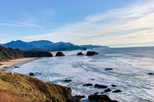 Beaches Inn | Orca Bay Townhouse