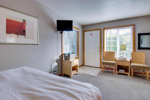 Beaches Inn Fourplex