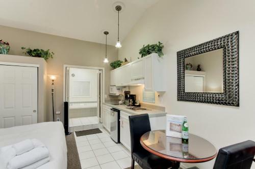 Sandals Inn | Spa Suite