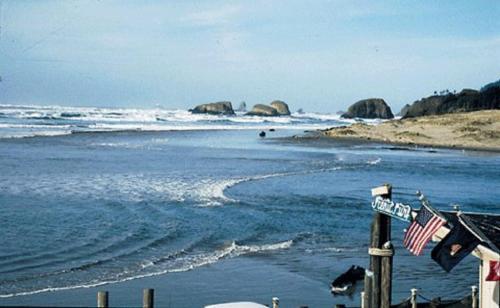 Hotel Webb's Scenic Surf