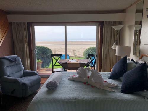Hotel Webb's Scenic Surf