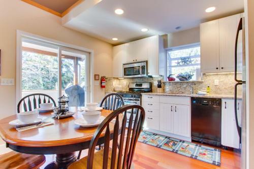Ecola Park Cottage