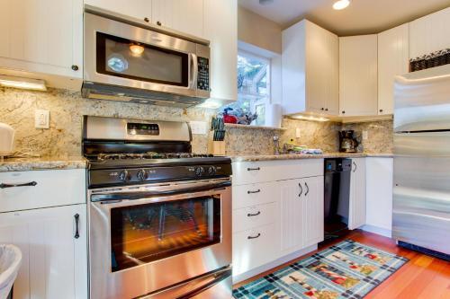 Ecola Park Cottage