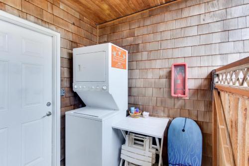 Sandals Inn | Oceanside Cabana