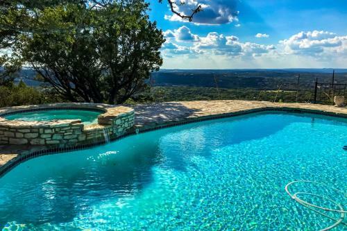 Maverick Mountaintop Retreat