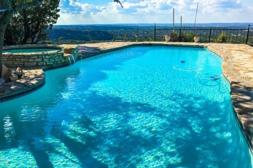 Maverick Mountaintop Retreat