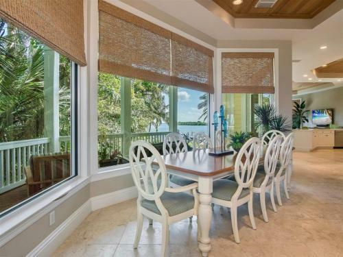 Captiva Estate