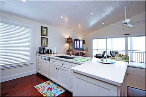 Apartamento Captiva Hide-a-way # 2b Condo