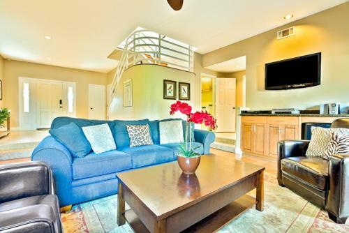 #150 - Coastal Beauty Three-bedroom Holiday Home