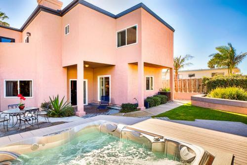 #150 - Coastal Beauty Three-bedroom Holiday Home