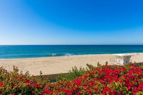#150 - Coastal Beauty Three-bedroom Holiday Home