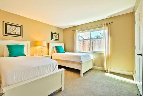#150 - Coastal Beauty Three-bedroom Holiday Home
