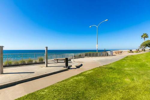 #150 - Coastal Beauty Three-bedroom Holiday Home