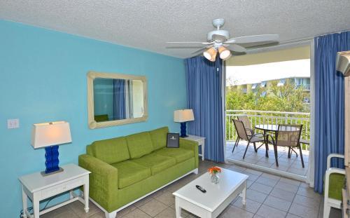 Sunrise Suites Saint Thomas Suite #302
