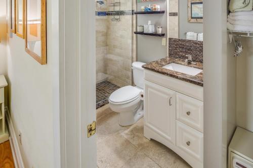 Howe Street Hideaway