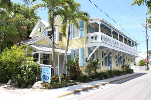 Hostal Angelina Guesthouse (Adults Only)
