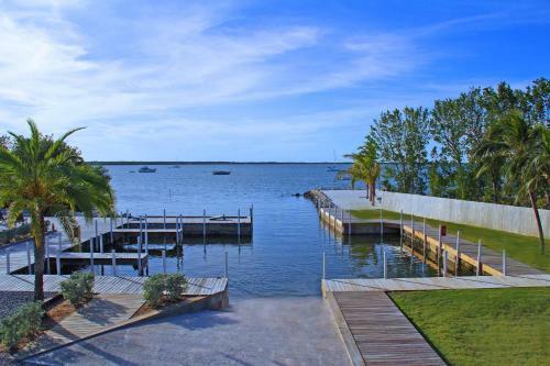 Hotel Dolphin Point Villas