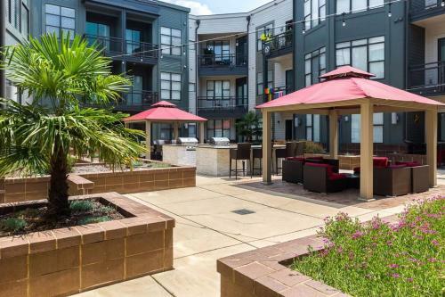 Apartamento Trifecta ? Stylish & Spacious Loft ? Superhost