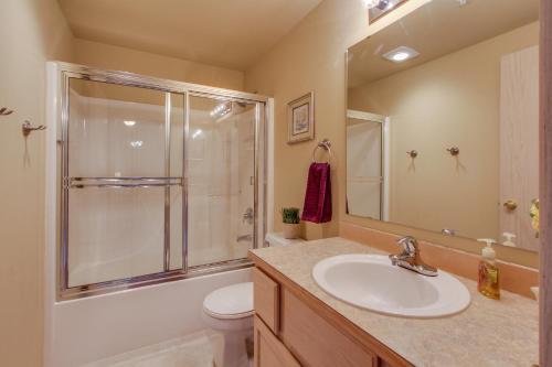 Park Pointe: Chardonnay Chalet (b101)