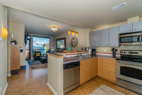 Chelan Resort Suites #303