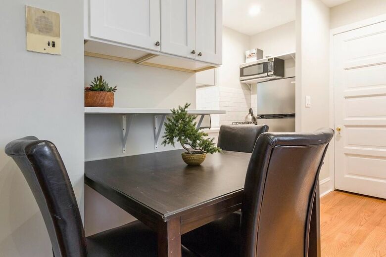 Apartamento Depaul 2 Bdr - Walk To Train, University, And More