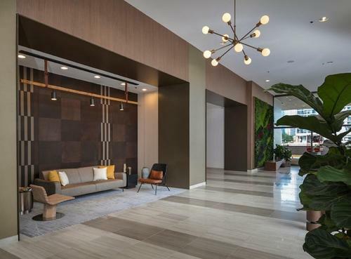 Trendy Apartment With 360 Degree City Views
