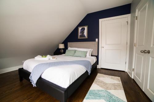 Apartamento Three-bedroom On W Barry Avenue Apt 2f