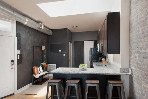 Apartamento Contemporary Wicker Park Suites By Sonder