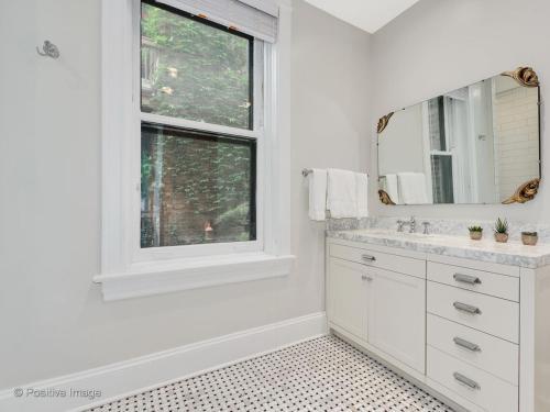Apartamento New! Charming 3br In Lincoln Park West