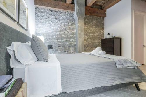 Apartamento Spacious & Private 3 Bdr Luxury Condo In Downtown!