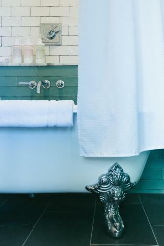 The Publishing House Bed And Breakfast